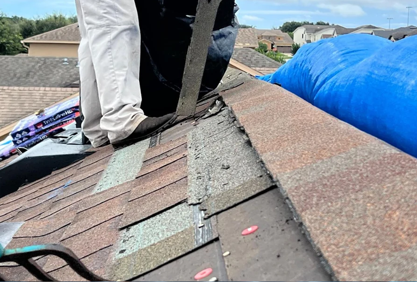 Roof,Coating,Broom