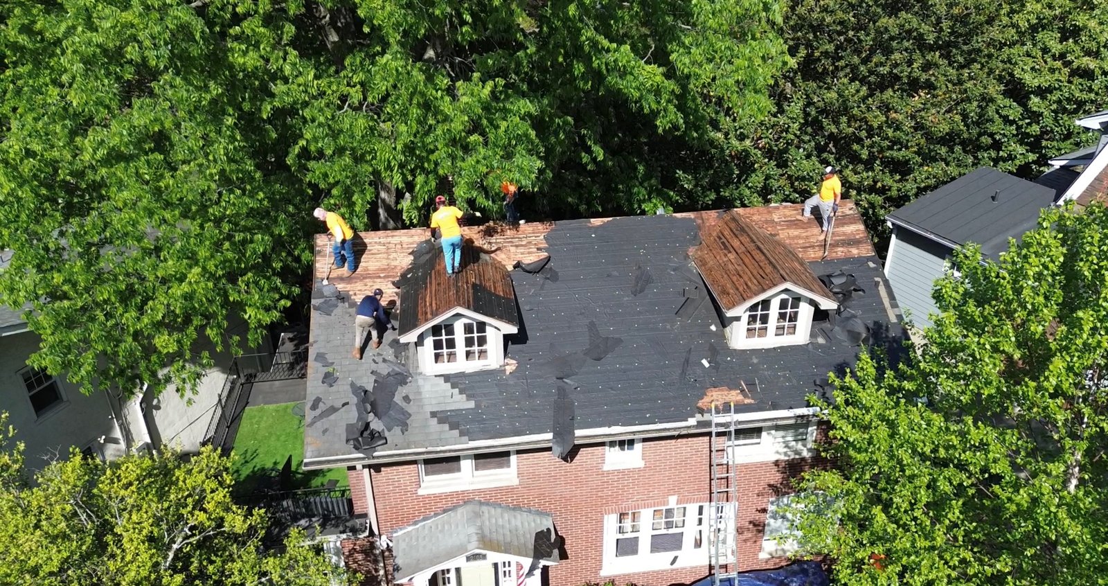 Superior Roofing job site free estimates